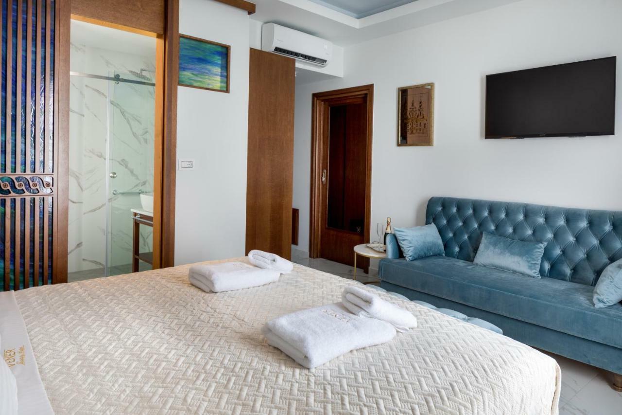 Vener Luxury Suites Chania  ภายนอก รูปภาพ